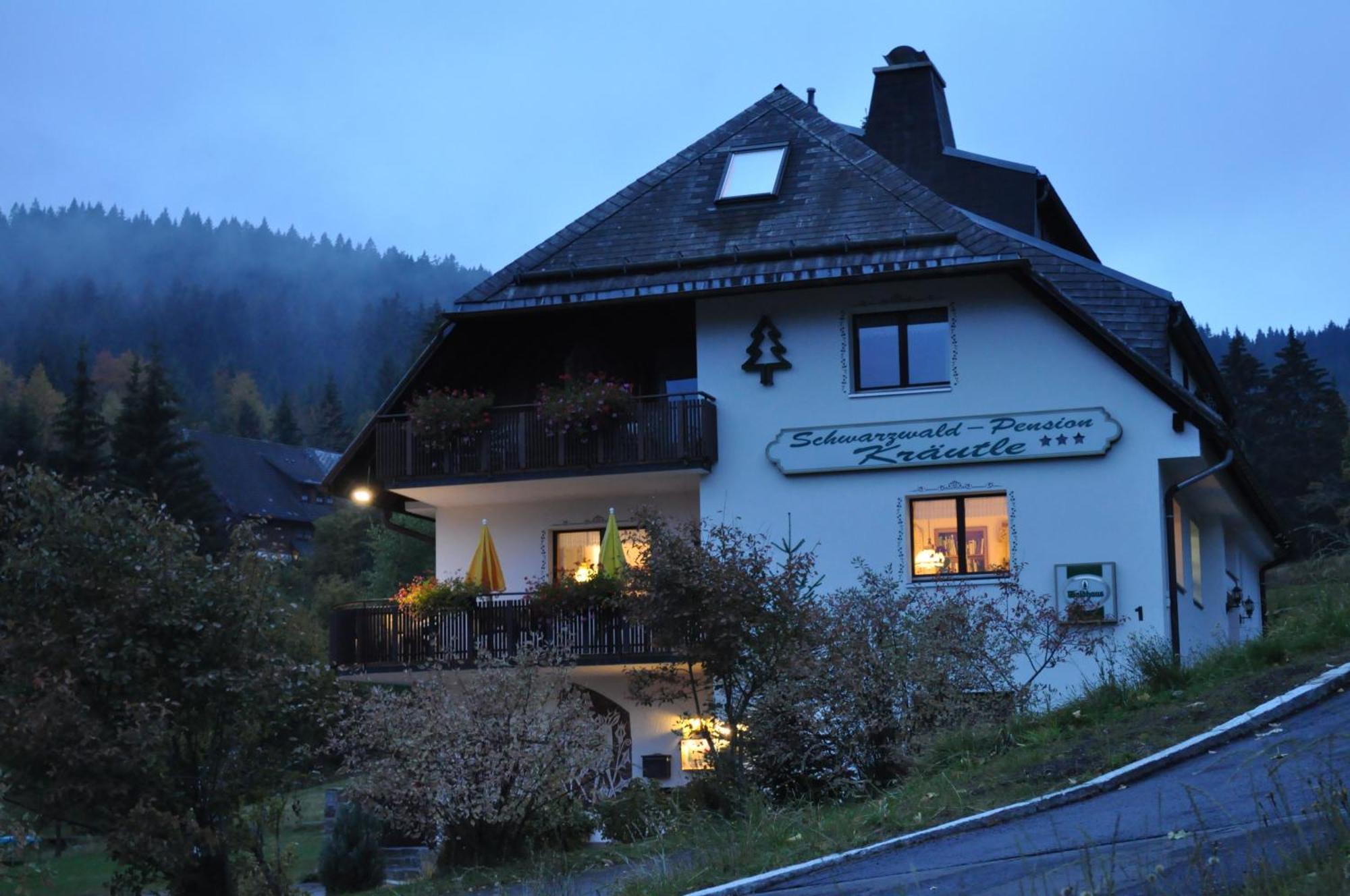 Schwarzwald-Hotel Kraeutle Фелдберг Екстериор снимка